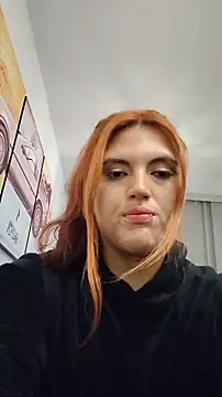 Snapshot of becca_diamond chatting on October 28, 2:01 am becca diamond online show from October 28, 2:01 am