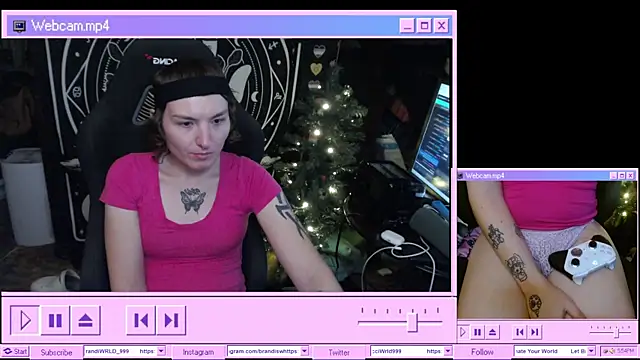 Snapshot of BrandiWRLD_999 chatting on January 9, 11:56 pm BrandiWRLD 999 online show from January 9, 11:56 pm