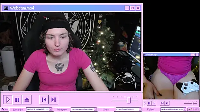 Snapshot of BrandiWRLD_999 chatting on January 13, 6:38 pm BrandiWRLD 999 online show from January 13, 6:38 pm