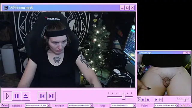 Snapshot of BrandiWRLD_999 chatting on January 11, 3:13 am BrandiWRLD 999 online show from January 11, 3:13 am