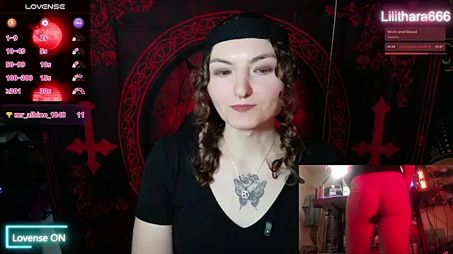 BrandiWRLD 999 online show from November 18, 7:50 pm