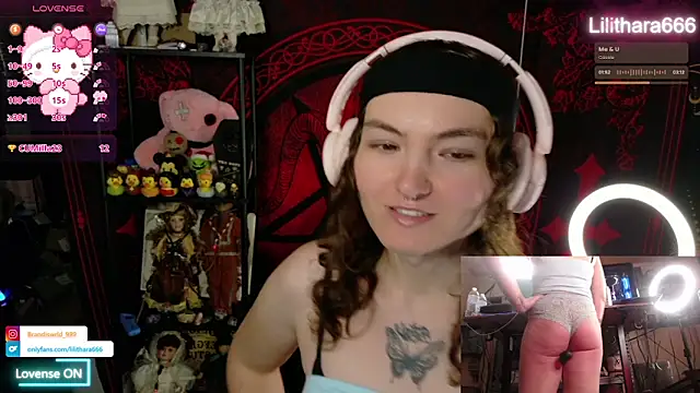 BrandiWRLD 999 online show from January 9, 8:49 pm