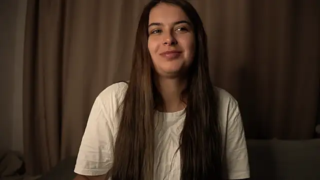 elisa moon online show from November 1, 12:10 pm