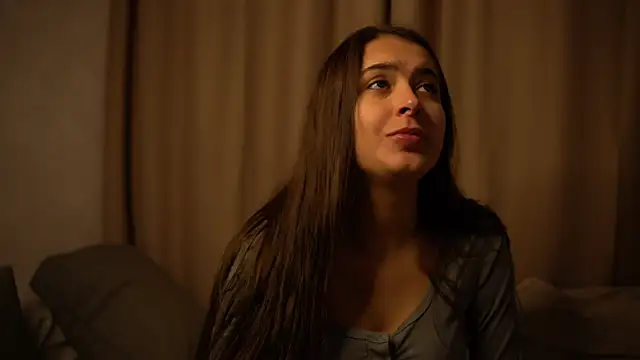 elisa moon online show from November 26, 9:53 am