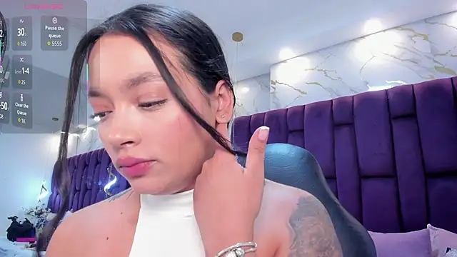 emma carterr1 online show from May 8, 5:28 pm