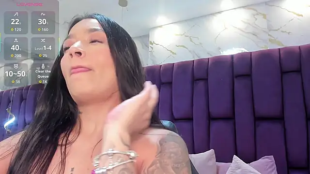 emma carterr1 online show from April 9, 5:08 pm