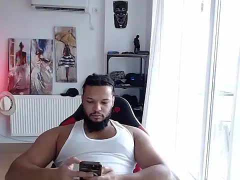 Snapshot of 1LordKingsley chatting on May 13, 3:41 pm 1LordKingsley online show from May 13, 3:41 pm