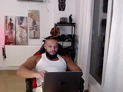Snapshot of 1LordKingsley chatting on June 11, 8:06 pm 1LordKingsley online show from June 11, 8:06 pm