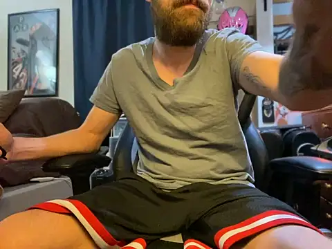 slutty guy12 online show from March 22, 12:49 am