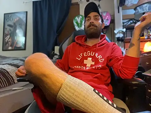 slutty guy12 online show from March 23, 12:26 am