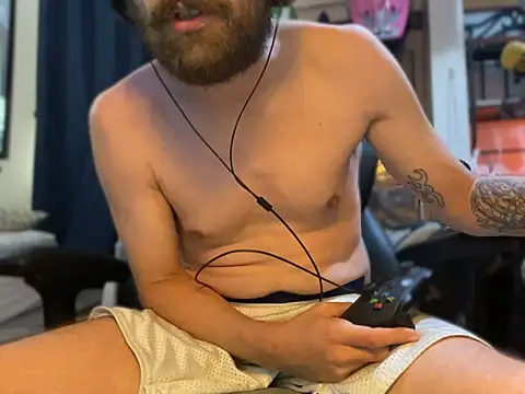 slutty guy12 online show from March 16, 10:53 pm