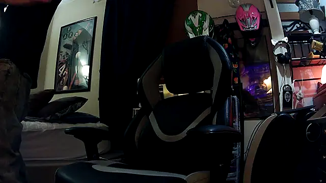 slutty guy12 online show from March 15, 8:54 pm