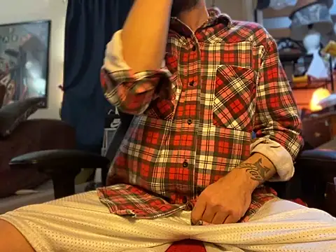 slutty guy12 online show from March 17, 10:40 pm