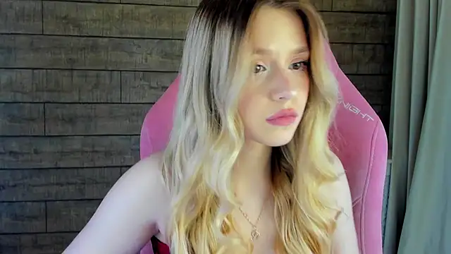 MilanaBalmain online show from June 17, 4:17 pm
