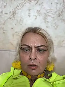 Gardener of Illusions online show from April 6, 1:56 am