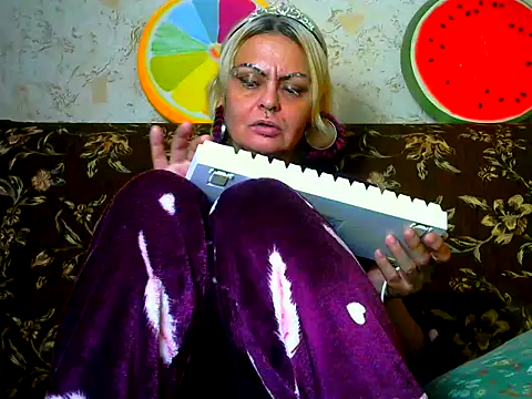 Gardener of Illusions online show from March 27, 9:38 pm