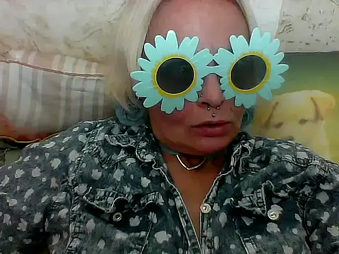 Gardener of Illusions online show from May 30, 3:46 am