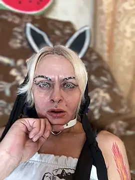 Gardener of Illusions online show from April 11, 4:20 am