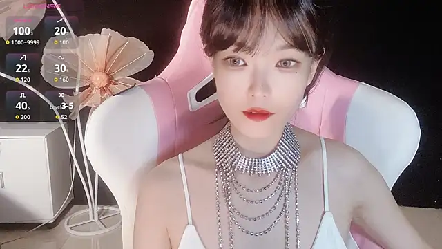 Ahrii xia online show from November 13, 12:31 pm
