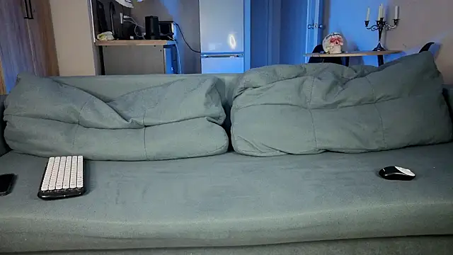 Gregory Byyrd online show from March 22, 8:54 pm