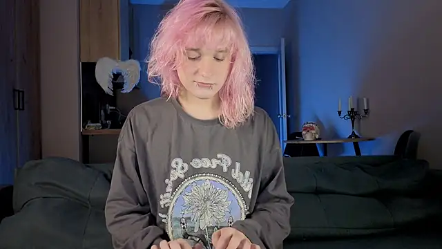 Gregory Byyrd online show from April 2, 9:32 pm