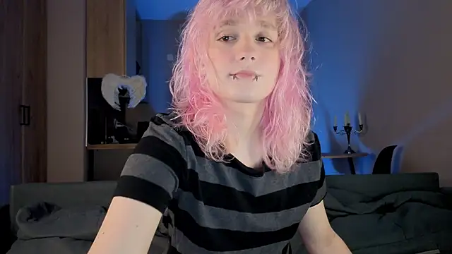 Gregory Byyrd online show from April 12, 9:51 pm