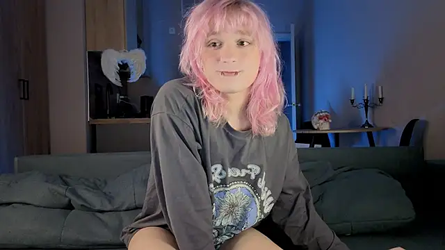 Gregory Byyrd online show from March 19, 8:53 pm