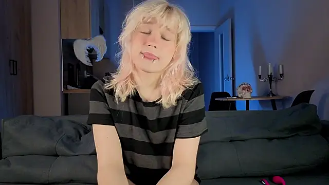 Gregory Byyrd online show from March 17, 9:29 pm