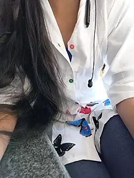 Tamilshaliniammu online show from December 29, 8:55 am