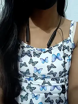 Tamilshaliniammu online show from December 17, 11:05 pm