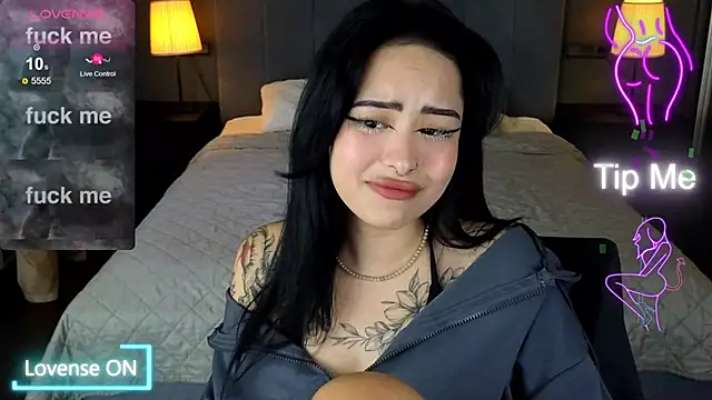 Snapshot of baby__kim chatting on December 5, 8:17 pm baby kim online show from December 5, 8:17 pm