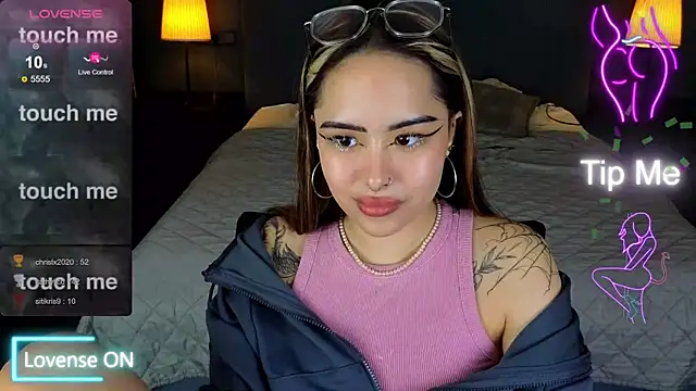 baby  kim online show from November 27, 8:15 am