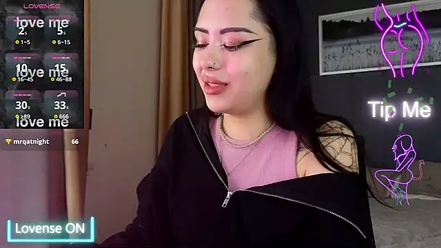 Snapshot of baby__kim chatting on January 13, 5:33 am baby kim online show from January 13, 5:33 am