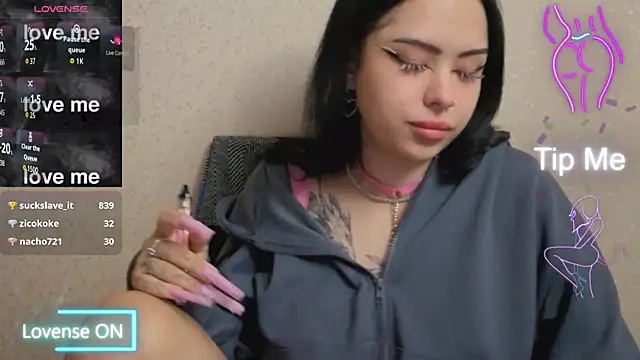 baby  kim online show from April 5, 7:31 pm