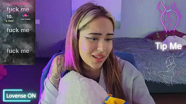 baby  kim online show from October 28, 5:23 pm