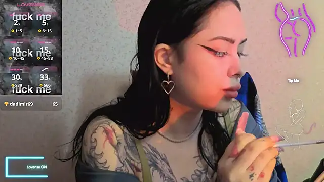 baby  kim online show from April 8, 8:05 am