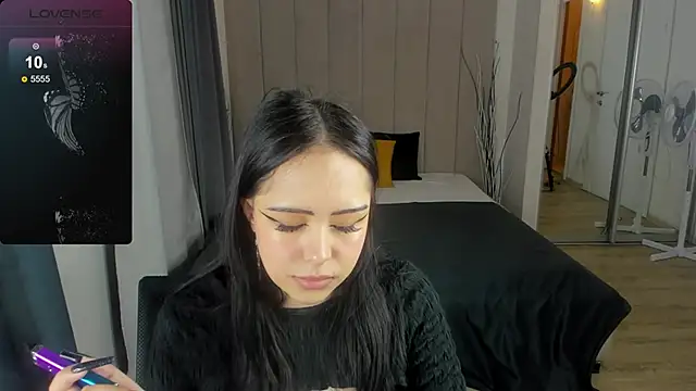 baby  kim online show from February 25, 8:25 am