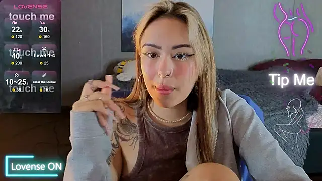 baby  kim online show from October 28, 5:18 am