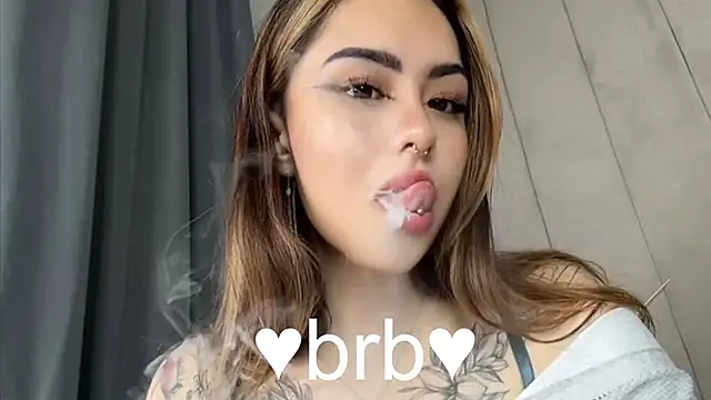 baby  kim online show from November 5, 9:56 am