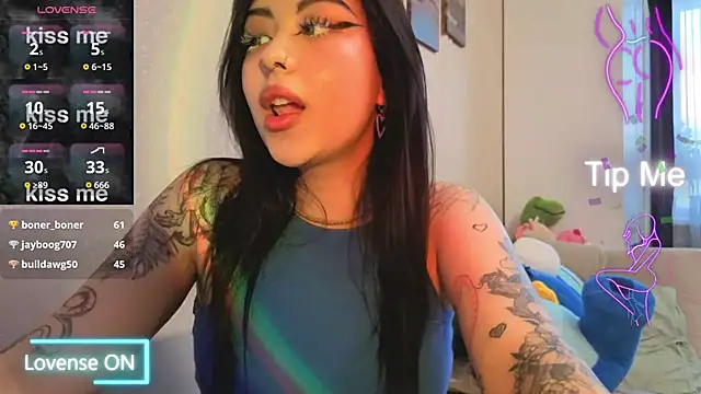 Snapshot of baby__kim chatting on February 3, 6:40 am baby kim online show from February 3, 6:40 am