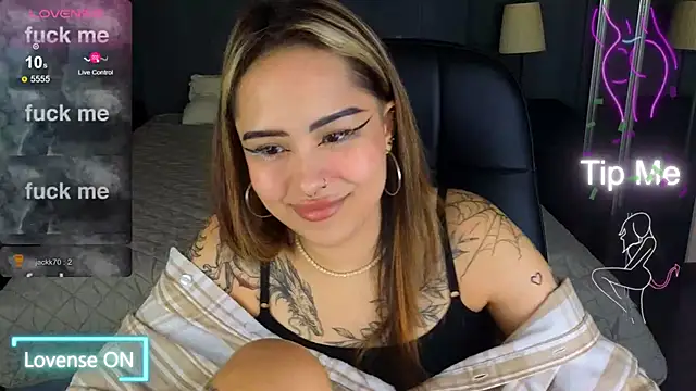 baby  kim online show from November 20, 8:09 pm