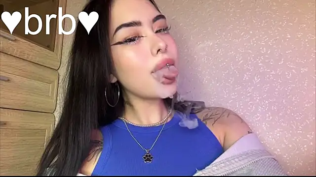 baby  kim online show from March 28, 6:36 am