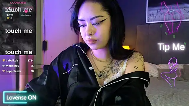 Snapshot of baby__kim chatting on January 7, 8:25 pm baby kim online show from January 7, 8:25 pm