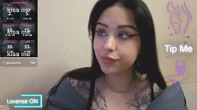 Snapshot of baby__kim chatting on February 7, 7:11 pm baby kim online show from February 7, 7:11 pm