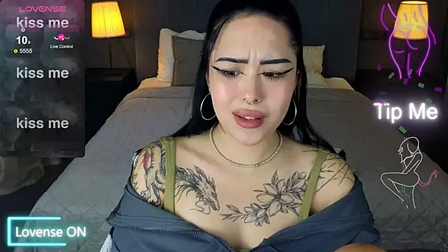 Snapshot of baby__kim chatting on December 4, 7:57 pm baby kim online show from December 4, 7:57 pm