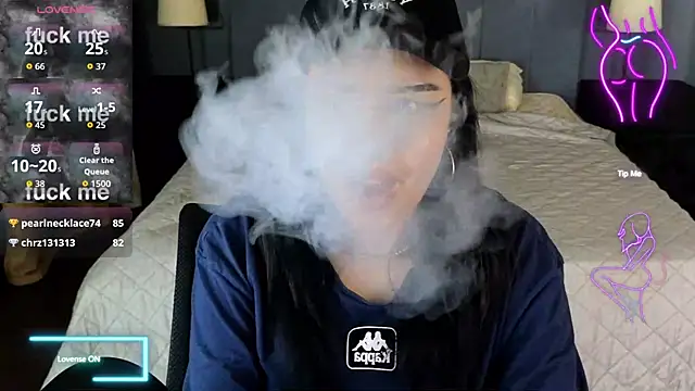 Snapshot of baby__kim chatting on December 20, 8:50 am baby kim online show from December 20, 8:50 am