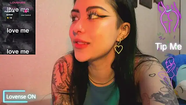 Snapshot of baby__kim chatting on February 3, 8:36 pm baby kim online show from February 3, 8:36 pm