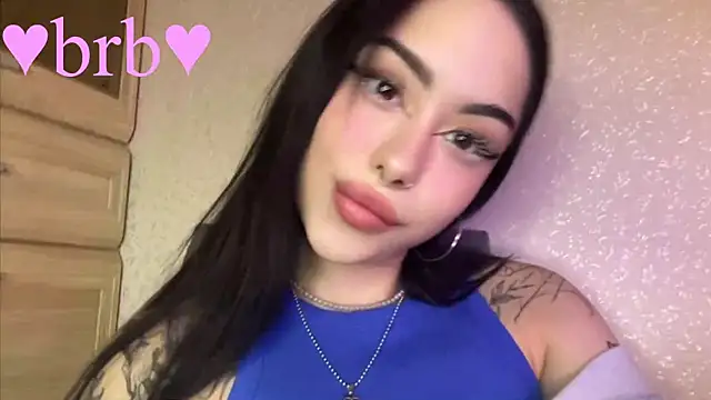 Snapshot of baby__kim chatting on February 20, 5:59 am baby kim online show from February 20, 5:59 am