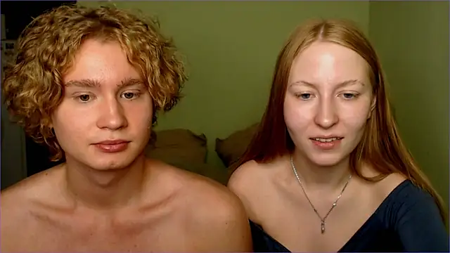 AliceStoneJhonyStone online show from September 17, 4:31 pm