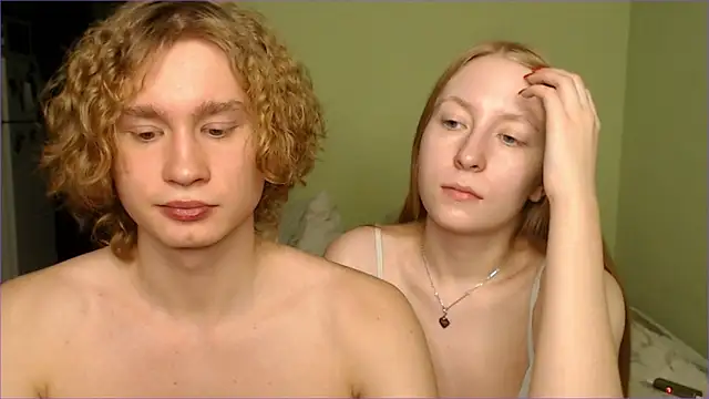 AliceStoneJhonyStone online show from December 20, 6:44 pm